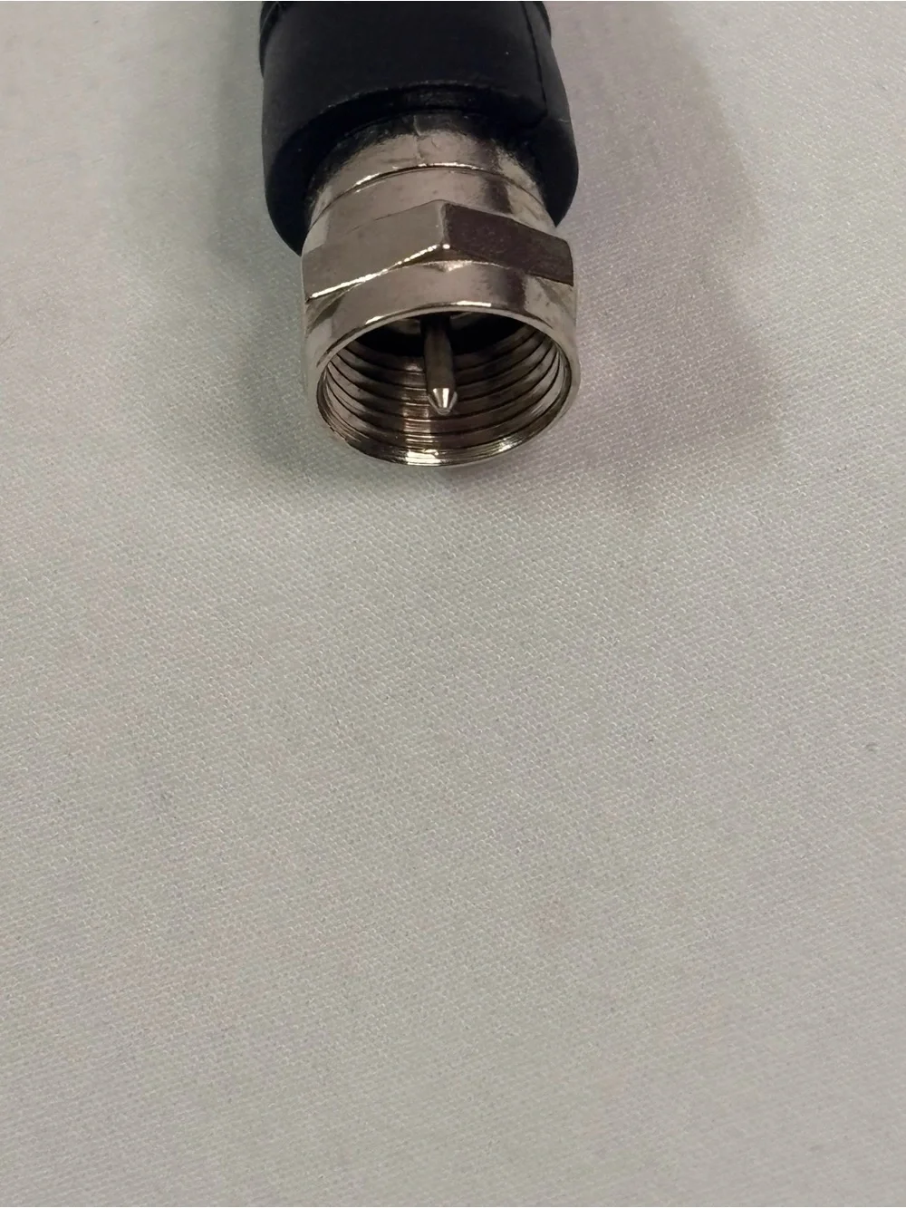USB-Powered Black Antenna Adapter Cable with Inline Power Module - Picture 3 of 7